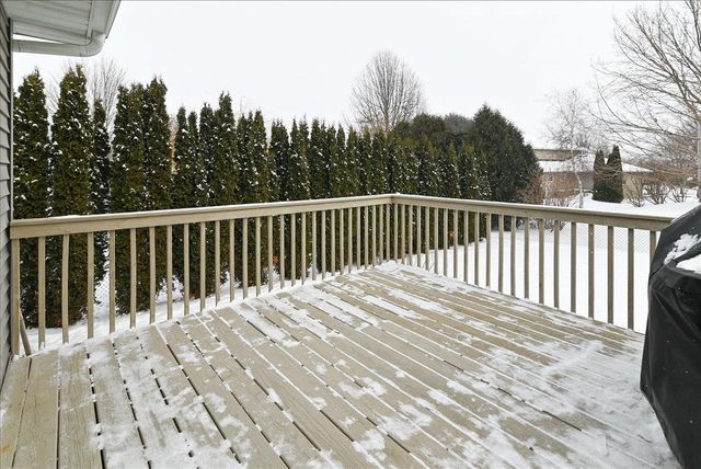 615 Hoel Avenue, Stoughton, WI 53589