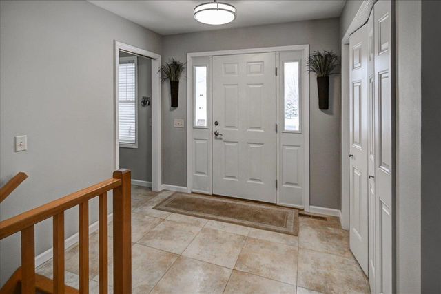 615 Hoel Avenue, Stoughton, WI 53589