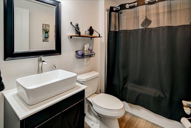 615 Hoel Avenue, Stoughton, WI 53589