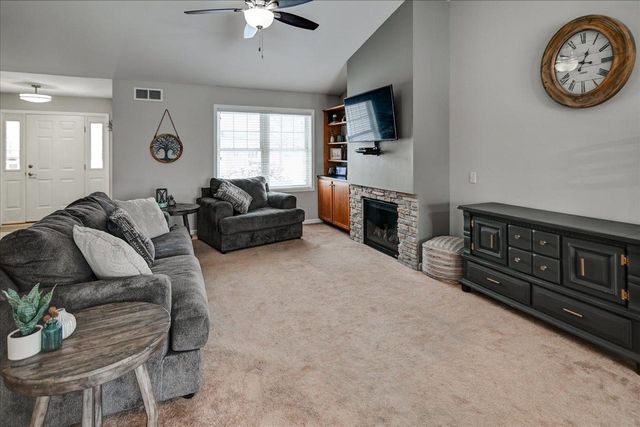 615 Hoel Avenue, Stoughton, WI 53589