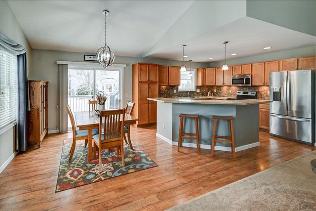 615 Hoel Avenue, Stoughton, WI 53589