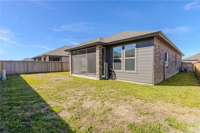 2606 Vista Del Sol St, Corpus Christi, TX 78414