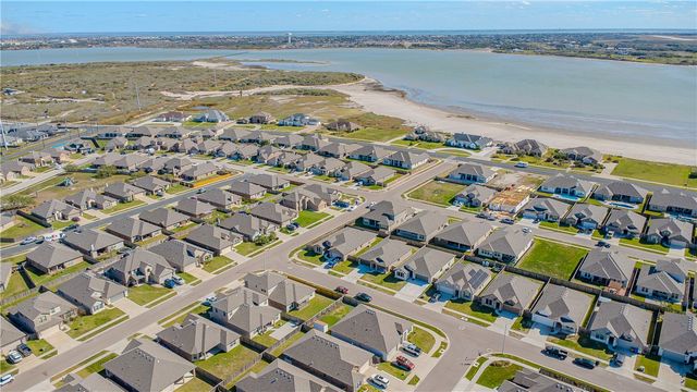 2606 Vista Del Sol St, Corpus Christi, TX 78414