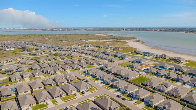 2606 Vista Del Sol St, Corpus Christi, TX 78414