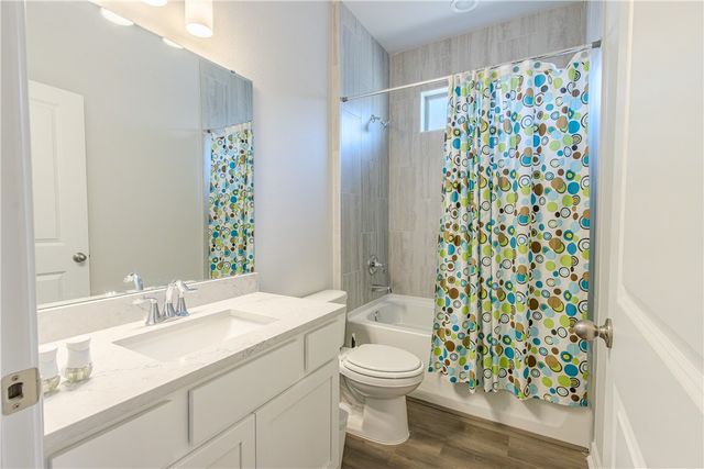 2606 Vista Del Sol St, Corpus Christi, TX 78414