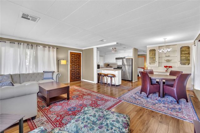 39 Via Entrada, Tustin, CA 92780