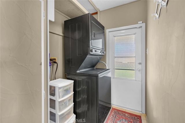 39 Via Entrada, Tustin, CA 92780