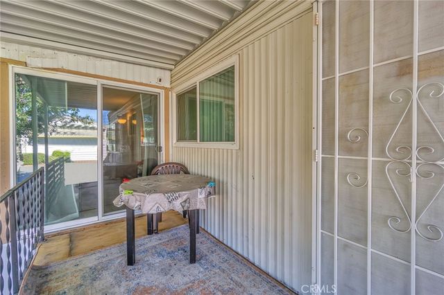 39 Via Entrada, Tustin, CA 92780