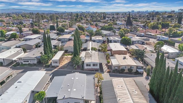 39 Via Entrada, Tustin, CA 92780