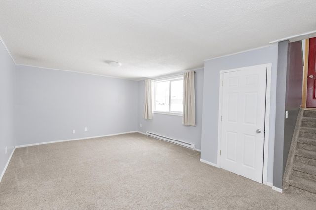 105 Evergreen Circle, West Fargo, ND 58078