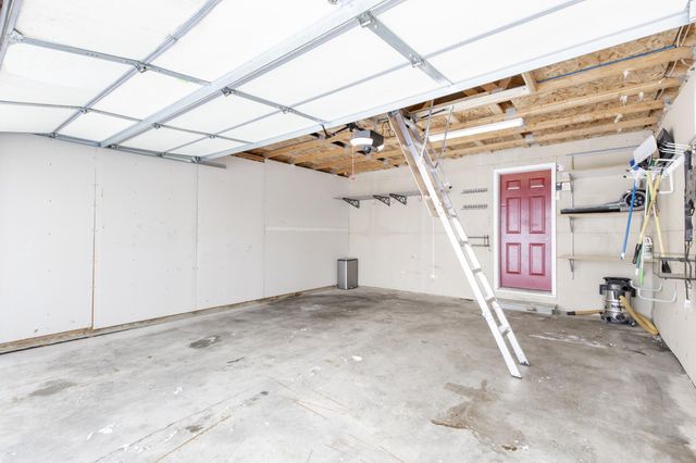 105 Evergreen Circle, West Fargo, ND 58078