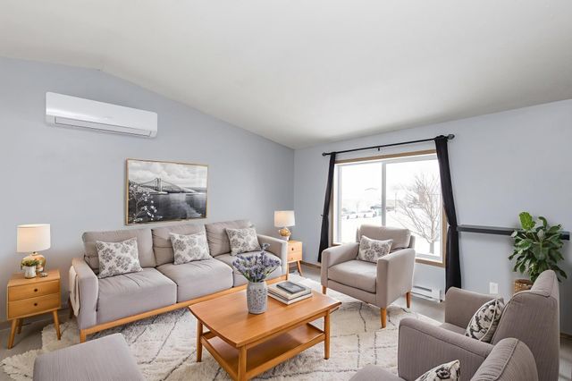 105 Evergreen Circle, West Fargo, ND 58078