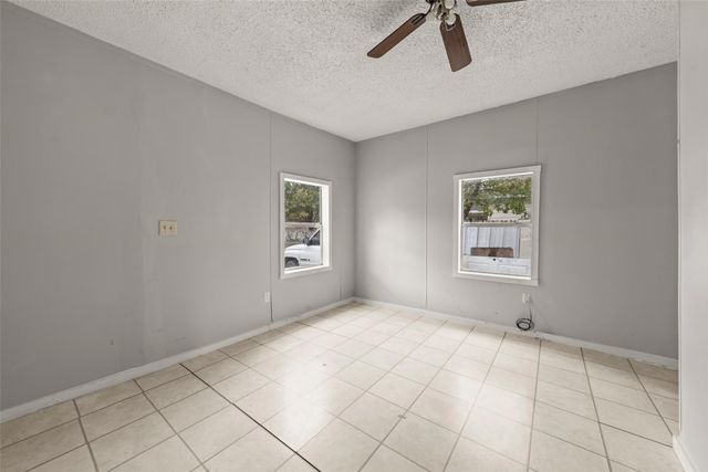 1106 S 15th Street, Waco, TX 76706