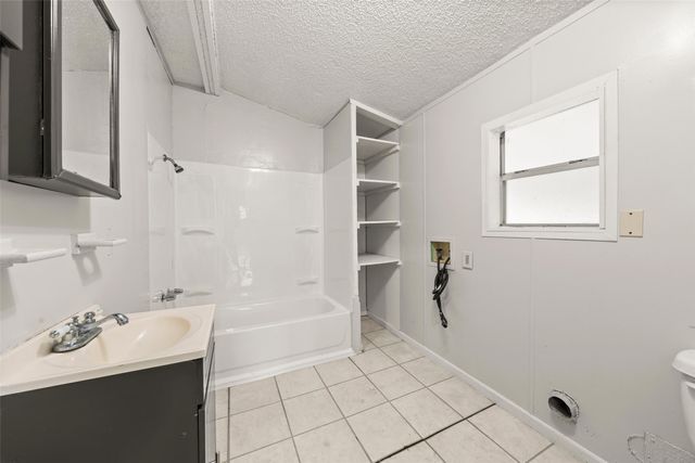 1106 S 15th Street, Waco, TX 76706