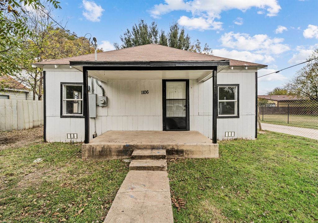 1106 S 15th Street, Waco, TX 76706