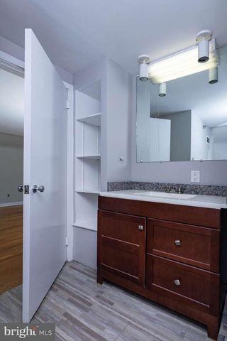 2926 PARKSIDE LN, Harrisburg, PA 17110