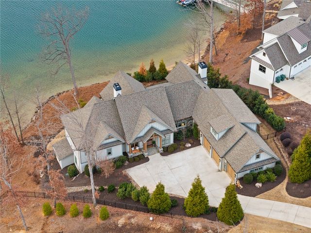 639 Marina Bay Drive, Seneca, SC 29672