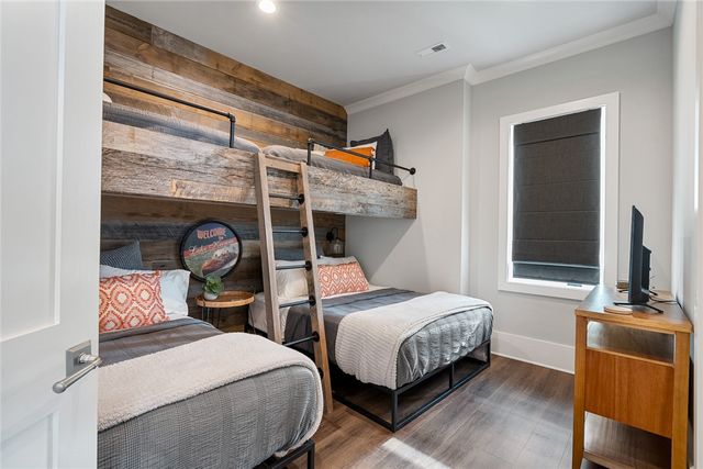 639 Marina Bay Drive, Seneca, SC 29672