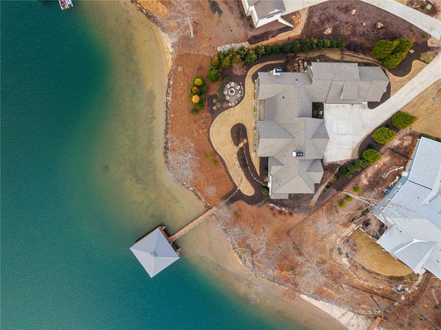 639 Marina Bay Drive, Seneca, SC 29672