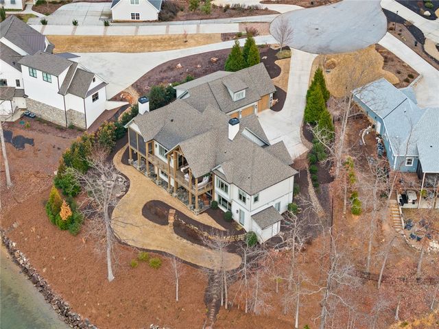639 Marina Bay Drive, Seneca, SC 29672