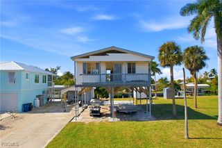 2661 Bamboo ST, St James City, FL 33956