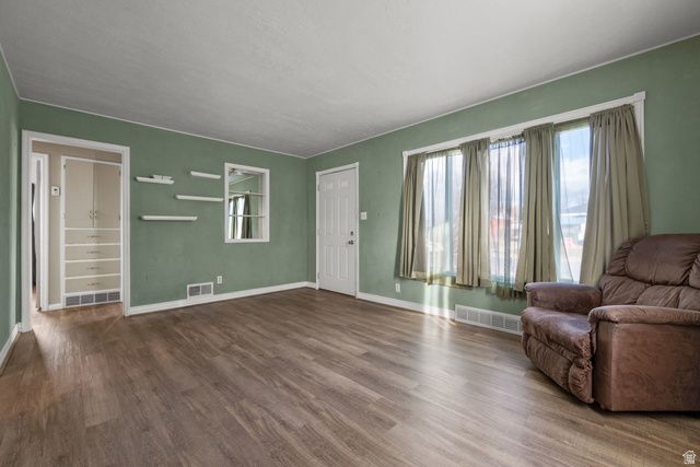 5923 S 2625 W, Roy, UT 84067