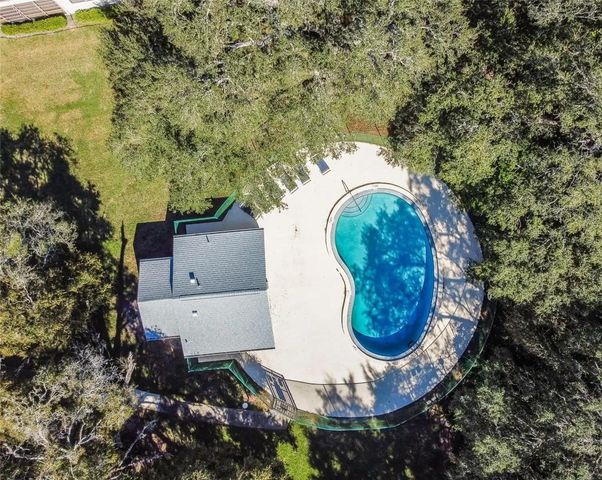 6015 LAKETREE LN E, Temple Terrace, FL 33617