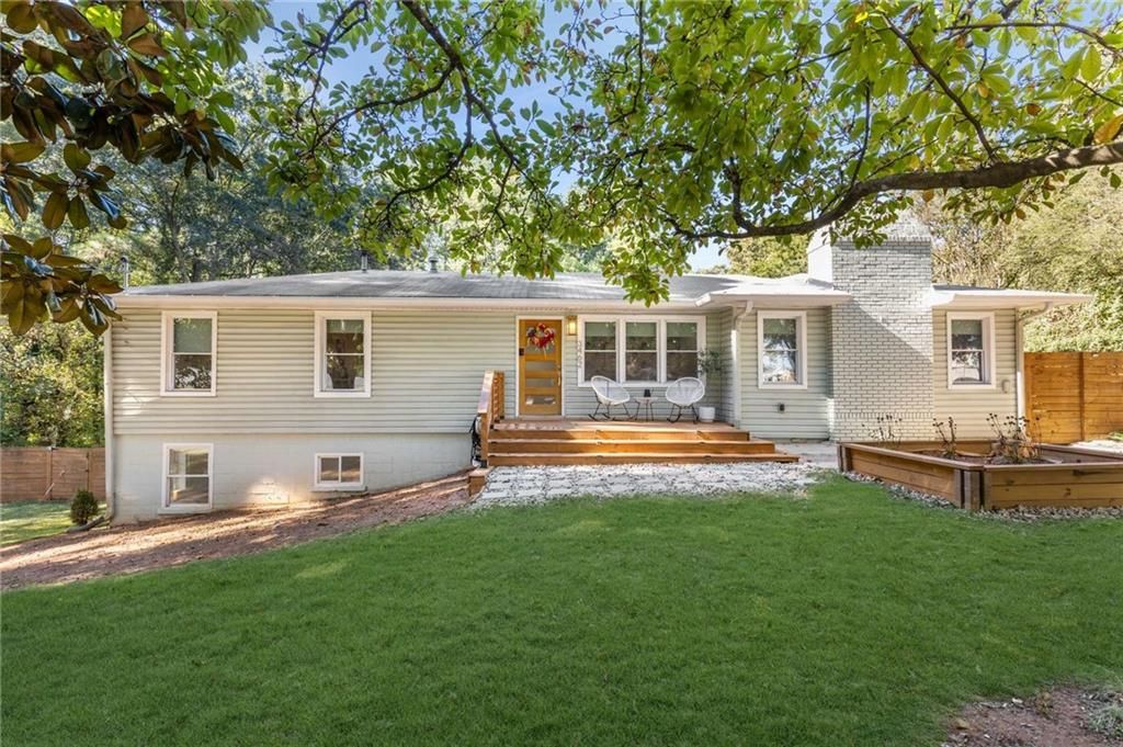 3462 S Sherwood SE Road, Smyrna, GA 30082