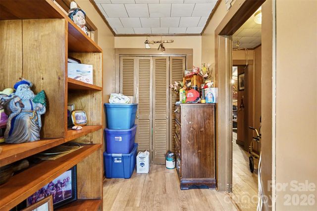 1730 2nd Street Place SW, Hickory, NC 28602