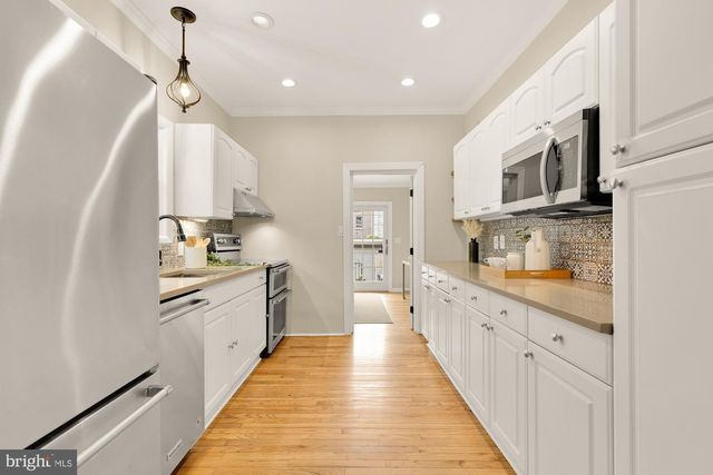 1112 PARK ST NE, Washington, DC 20002