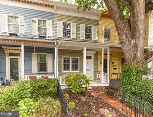 1112 PARK ST NE, Washington, DC 20002