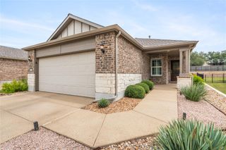 307 Hobby ST, Georgetown, TX 78633
