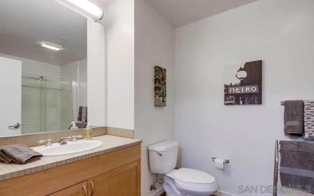 1150 J St 603, San Diego, CA 92101