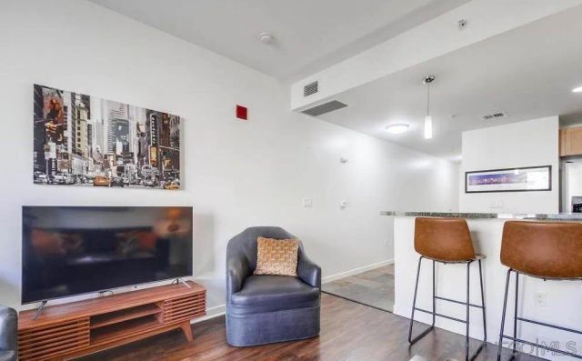 1150 J St 603, San Diego, CA 92101