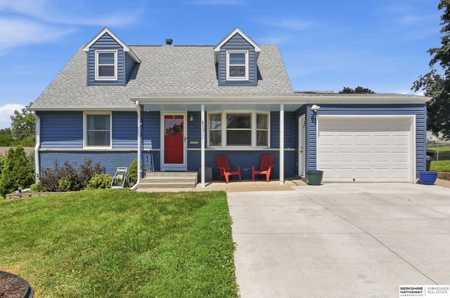 3302 S 48th Avenue Circle, Omaha, NE 68104
