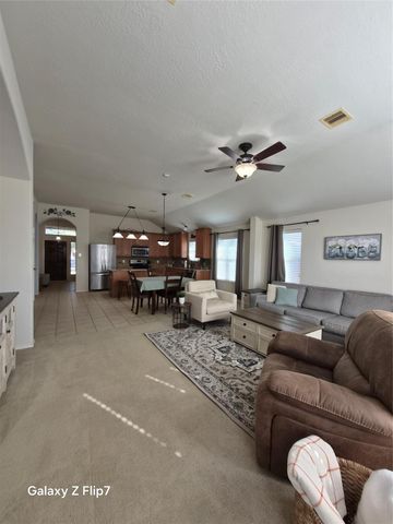 2957 Stone Spring Lane, Dickinson, TX 77539