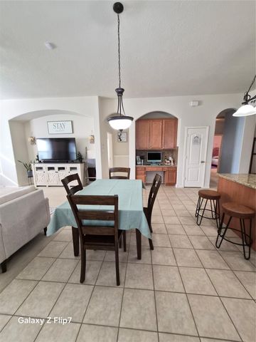 2957 Stone Spring Lane, Dickinson, TX 77539