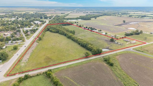 660 Milton Minter Road, Deport, TX 75435