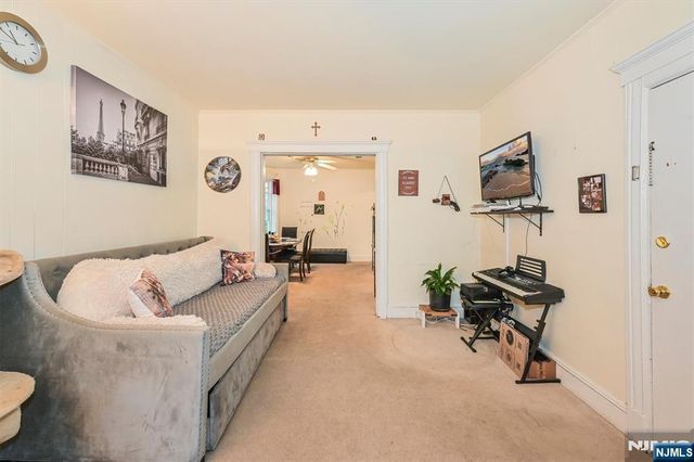 135 Cresskill Avenue, Dumont, NJ 07628