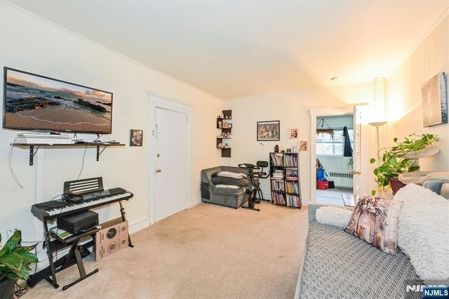 135 Cresskill Avenue, Dumont, NJ 07628