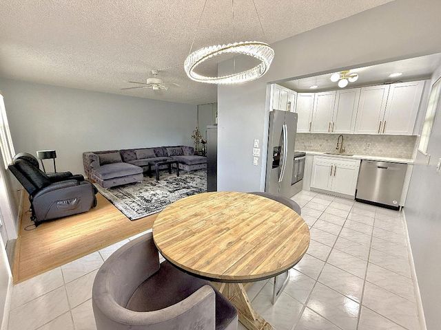 81 Markham E, Deerfield Beach, FL 33442