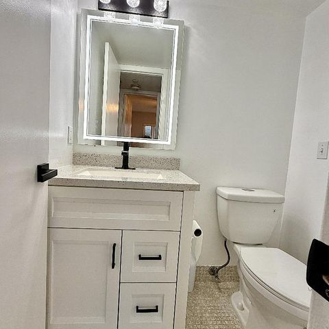 81 Markham E, Deerfield Beach, FL 33442