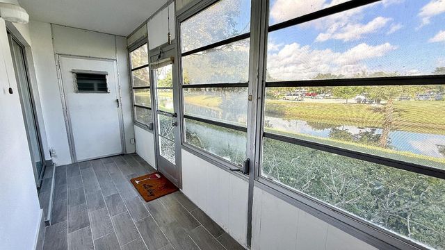 81 Markham E, Deerfield Beach, FL 33442