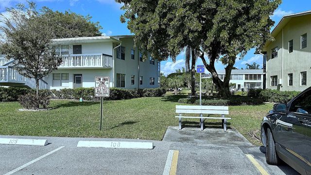 81 Markham E, Deerfield Beach, FL 33442