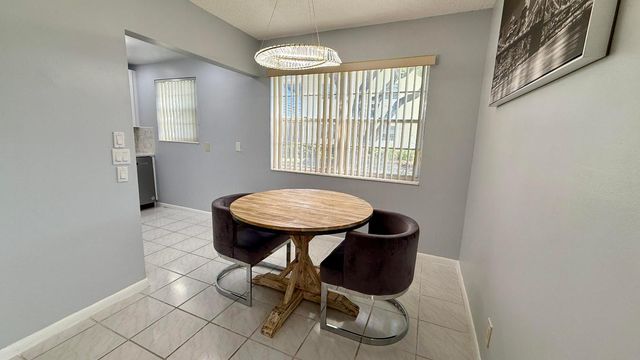 81 Markham E, Deerfield Beach, FL 33442