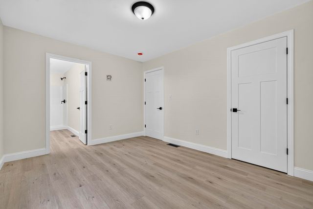 5 Alpine Way, Hillsborough, NH 03244