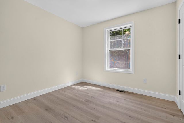 5 Alpine Way, Hillsborough, NH 03244