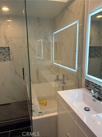 22820 Sailwind, Lake Forest (el Toro), CA 92630