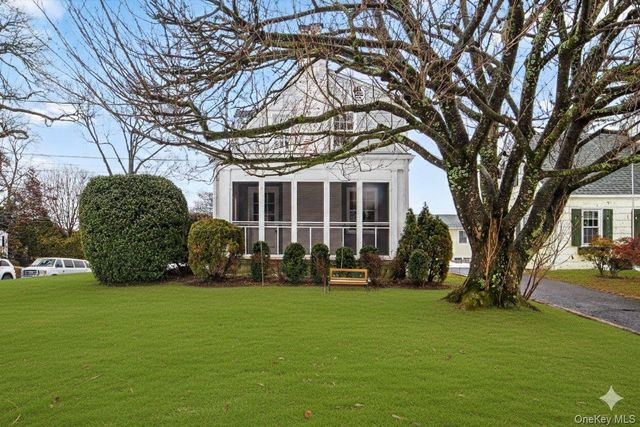 30 Argyle Road, Rye Brook, NY 10573