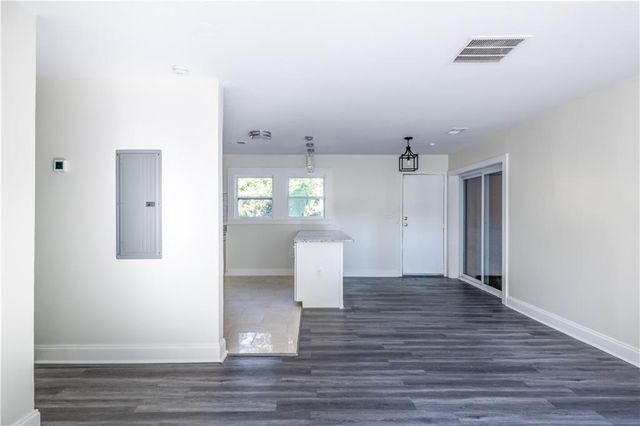 3155 Delmar NW Lane, Atlanta, GA 30311